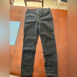 Old Navy Black Skinny Jeans. Size 4